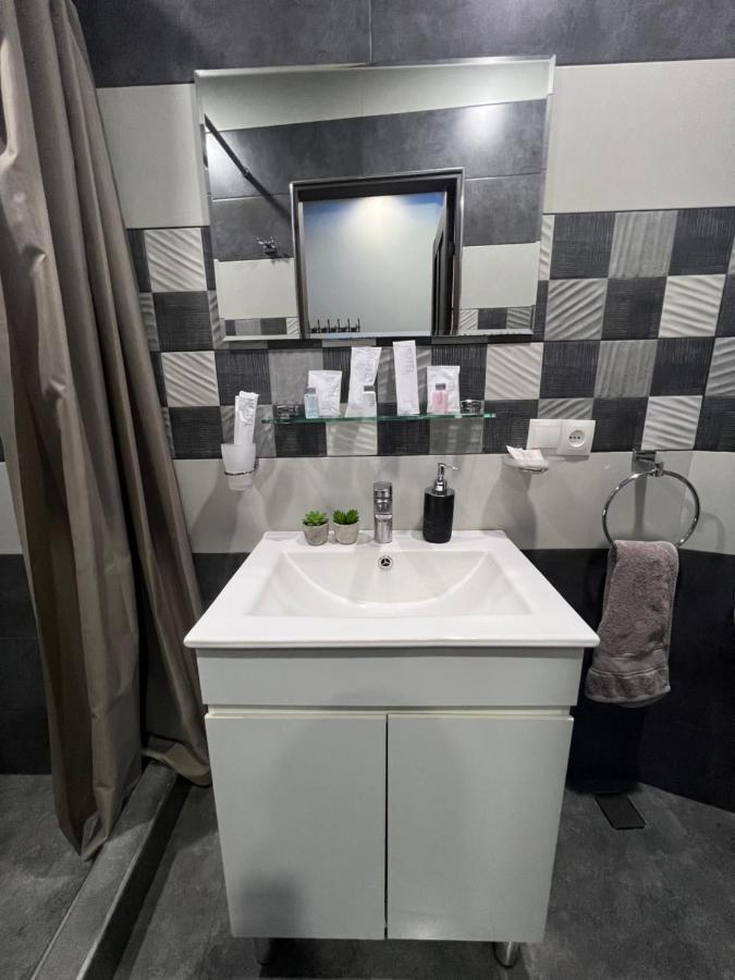 Comfortable Apartment Комфортные Апартаменты Self Check In 예레반 외부 사진